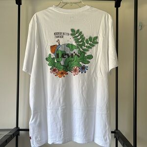 Brand New Levi’s T-Shirt (M)